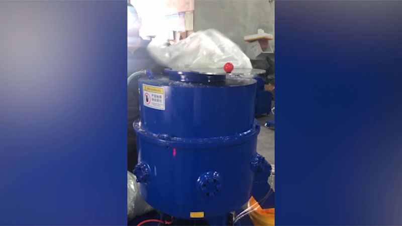 ماكينة إعادة تدوير وطحن وخلط نفايات البلاستيك